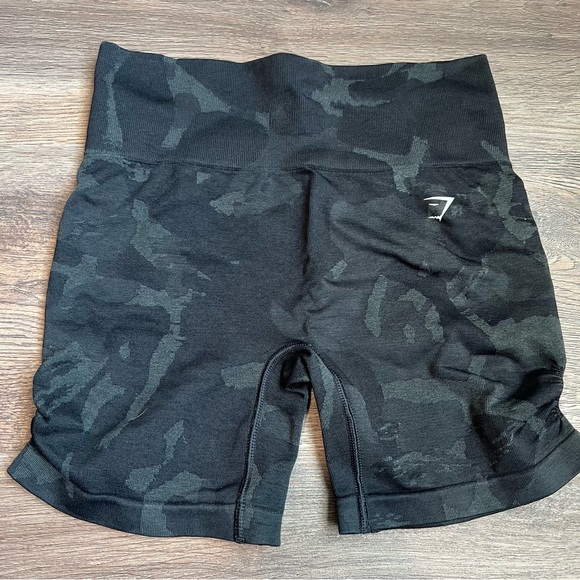 Gymshark Pants - Gymshark Black Cam Shorts